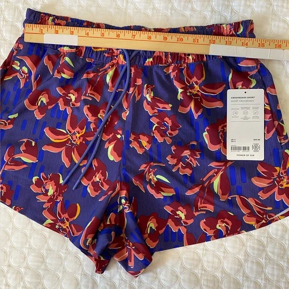 Athleta Floral Athletic Shorts - Red and Blue - Picture 5 of 12